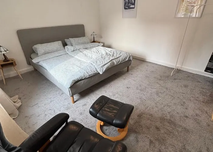 아파트 Gemuetliche 2 In Bester Lage *